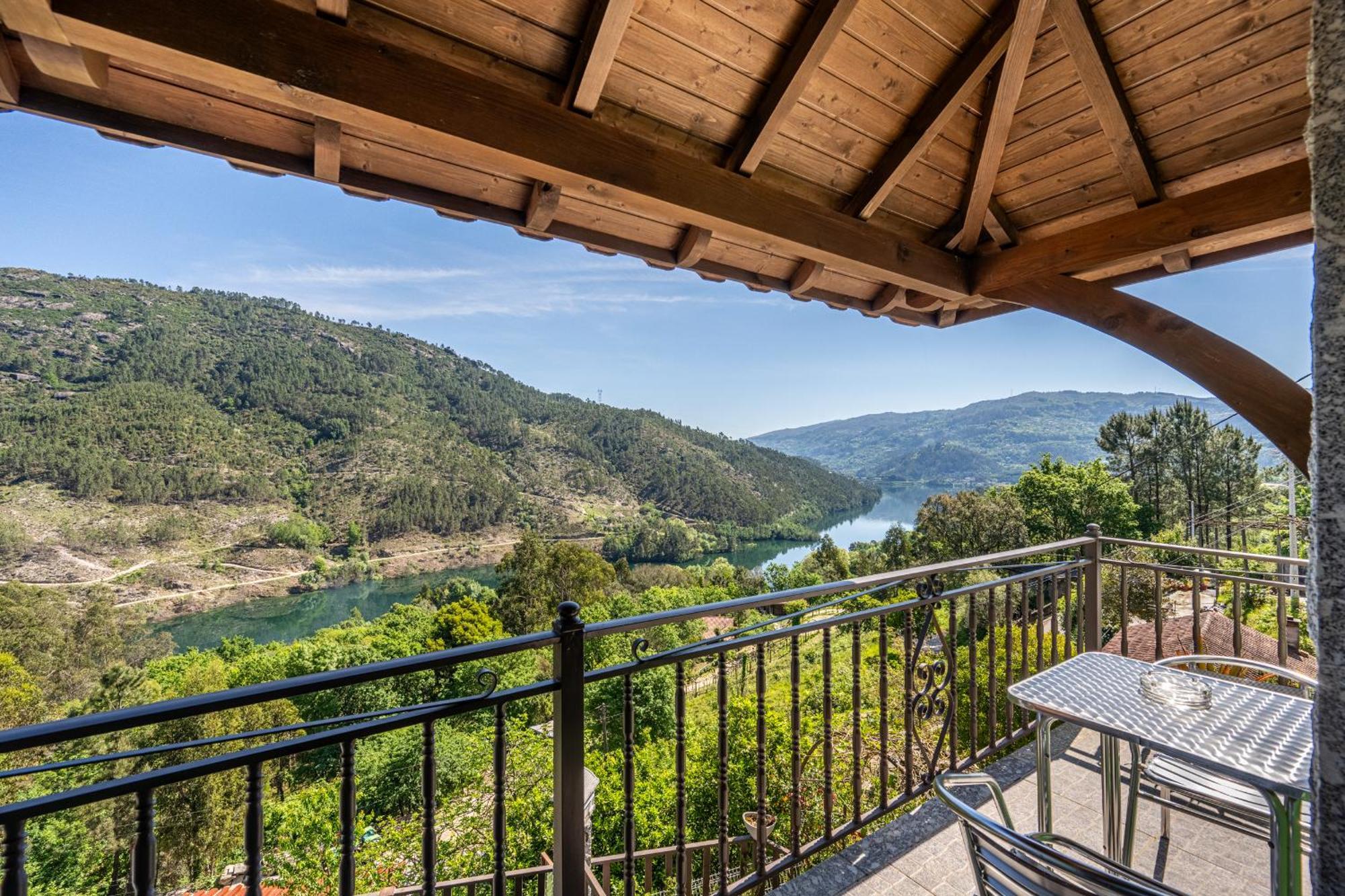 Quinta Da Carvalha Villa Geres Eksteriør bilde