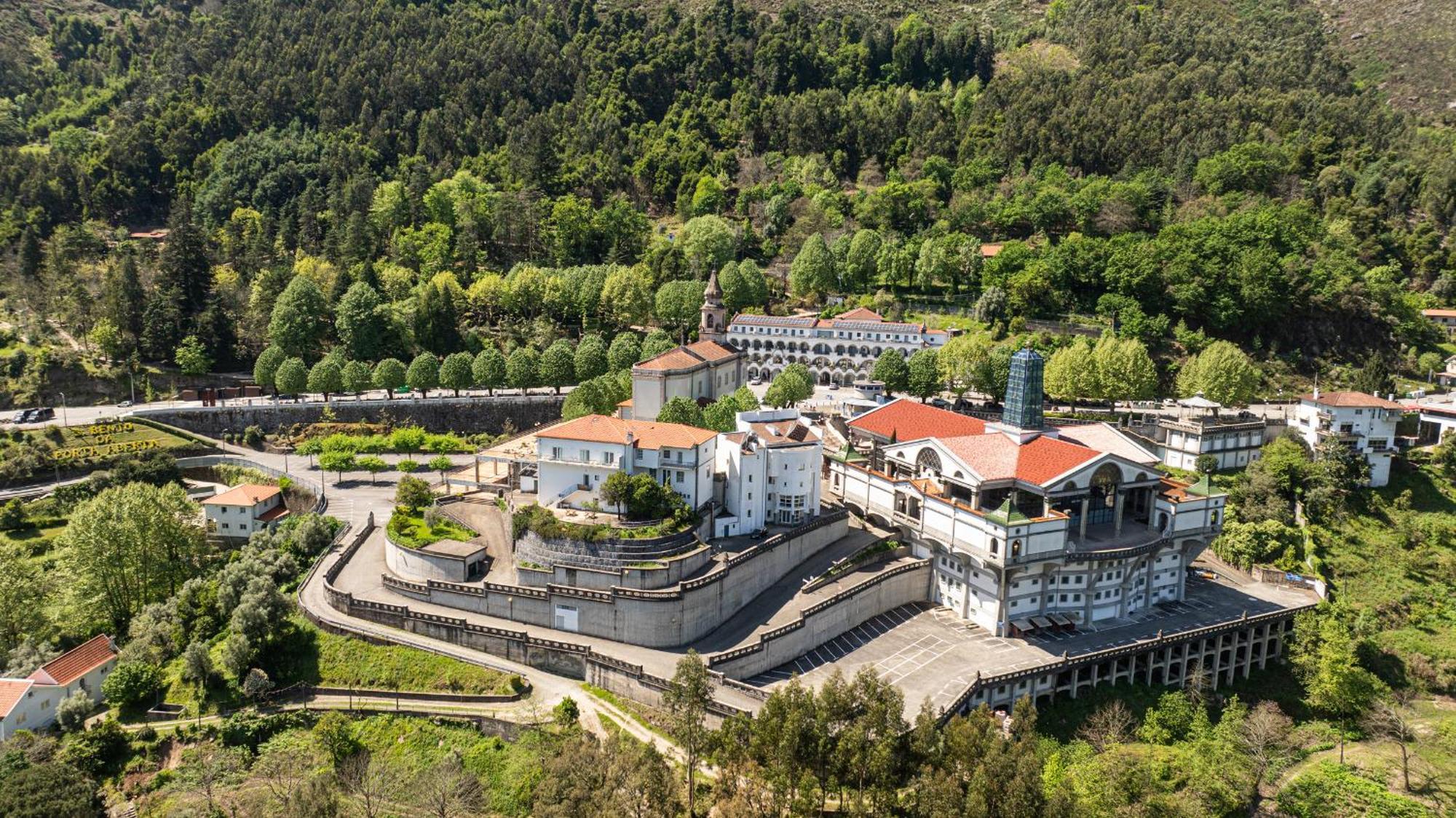 Quinta Da Carvalha Villa Geres Eksteriør bilde